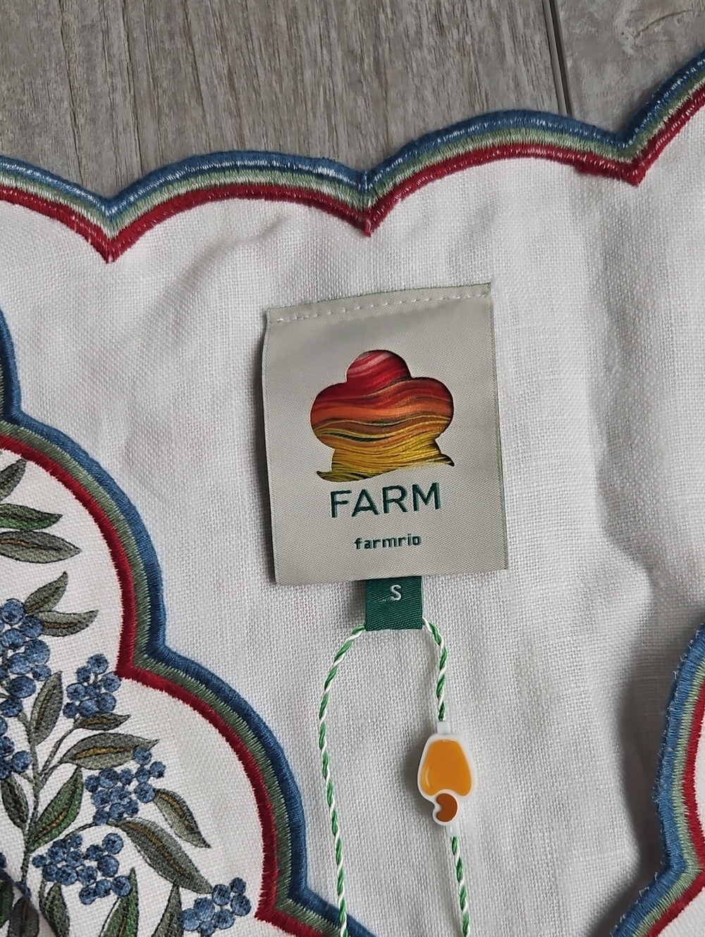Farm Rio Romper - Picture 7 of 9